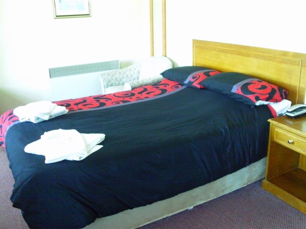 The Windmill Hotel Alford  Esterno foto